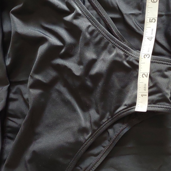 NWT Meet. Curve 4X Black Ruched One Piece Swimsuit - Picture 8 of 13